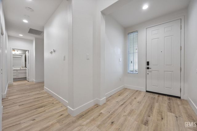 12210 Home Ranch Drive, Bakersfield, CA 93312