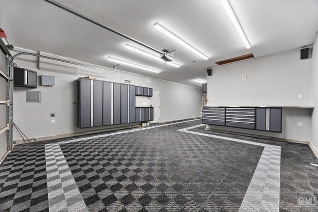 12210 Home Ranch Drive, Bakersfield, CA 93312