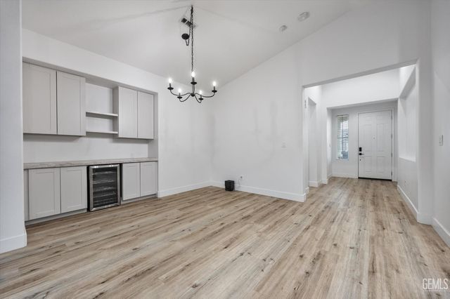 12210 Home Ranch Drive, Bakersfield, CA 93312