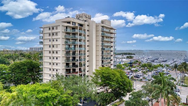 2575 S Bayshore Dr 4A, Miami, FL 33133
