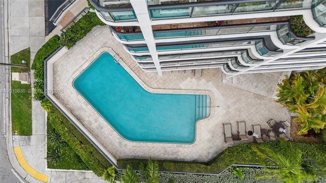 2575 S Bayshore Dr 4A, Miami, FL 33133