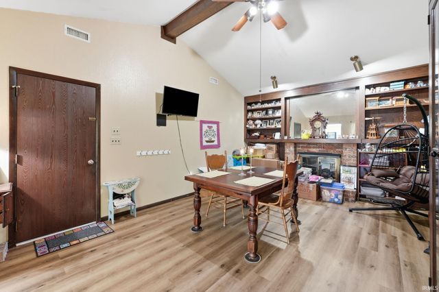 3323 Sudbury Place, Fort Wayne, IN 46815