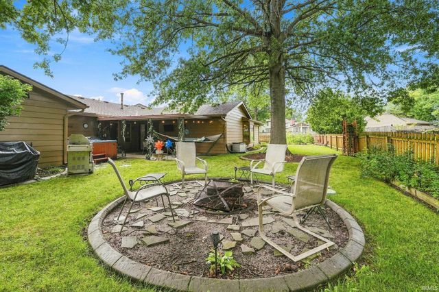 3323 Sudbury Place, Fort Wayne, IN 46815