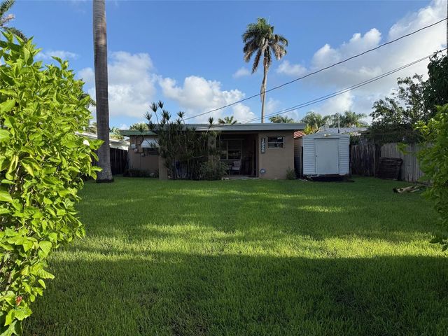 1526 Shenandoah Street, Hollywood, FL 33020