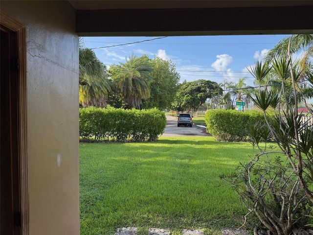 1526 Shenandoah Street, Hollywood, FL 33020