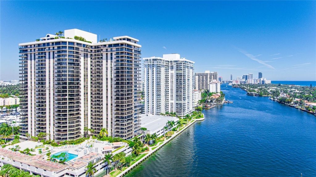 19667 Turnberry Way 3F, Aventura, FL 33180