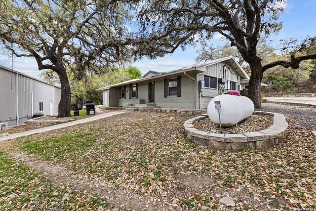 24210 Scenic Loop, San Antonio, TX 78255