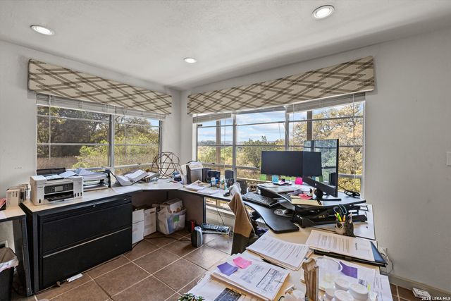 24210 Scenic Loop, San Antonio, TX 78255