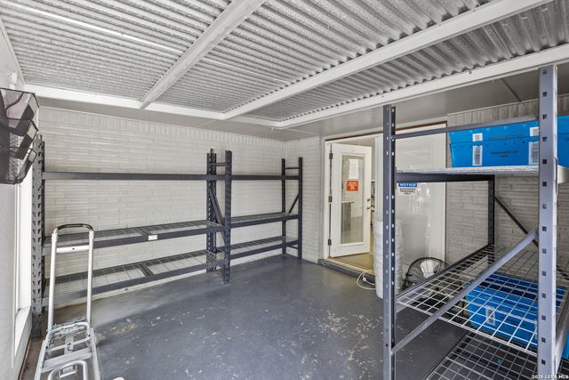 24210 Scenic Loop, San Antonio, TX 78255