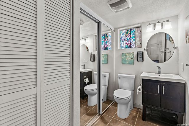 24210 Scenic Loop, San Antonio, TX 78255