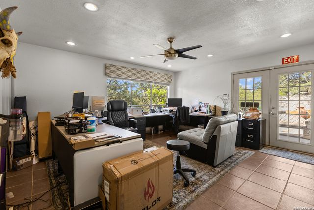 24210 Scenic Loop, San Antonio, TX 78255