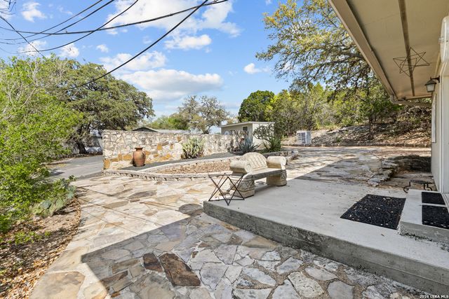 24210 Scenic Loop, San Antonio, TX 78255
