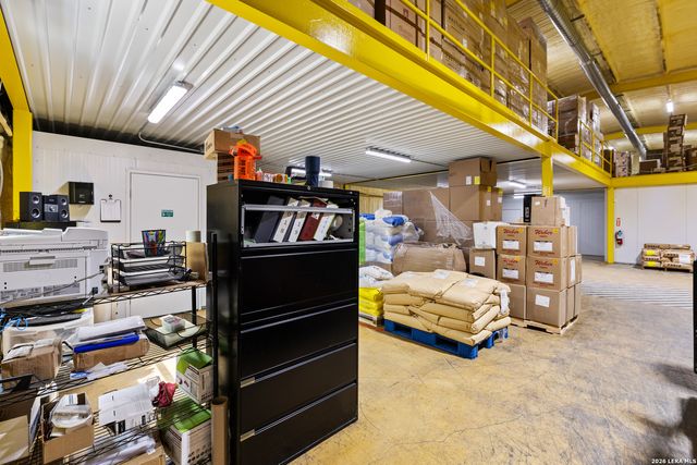 24210 Scenic Loop, San Antonio, TX 78255