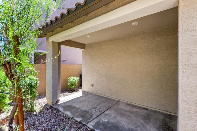 683 N ABALONE Drive, Gilbert, AZ 85233