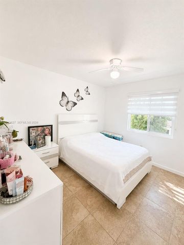 15815 SW 299th Ter, Homestead, FL 33033