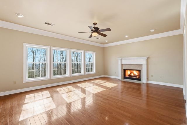 4 Robins Ridge Rd, Morrilton, AR 72110