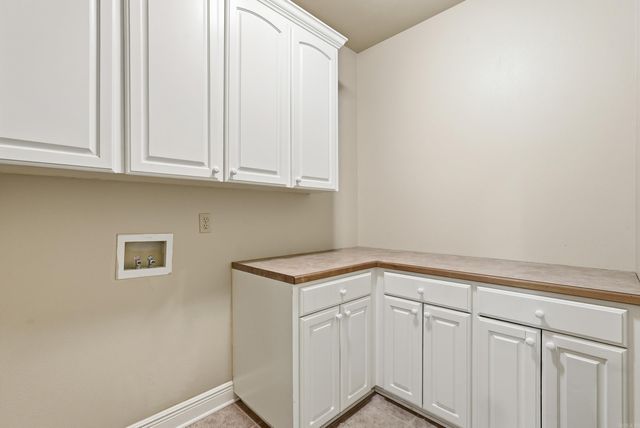 4 Robins Ridge Rd, Morrilton, AR 72110