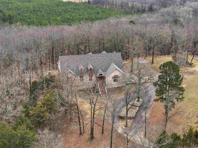 4 Robins Ridge Rd, Morrilton, AR 72110