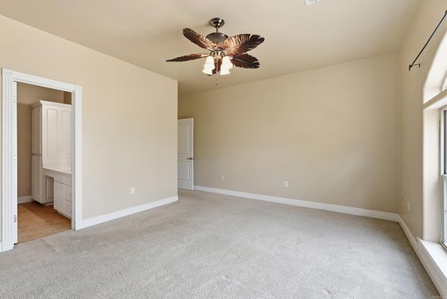 4 Robins Ridge Rd, Morrilton, AR 72110