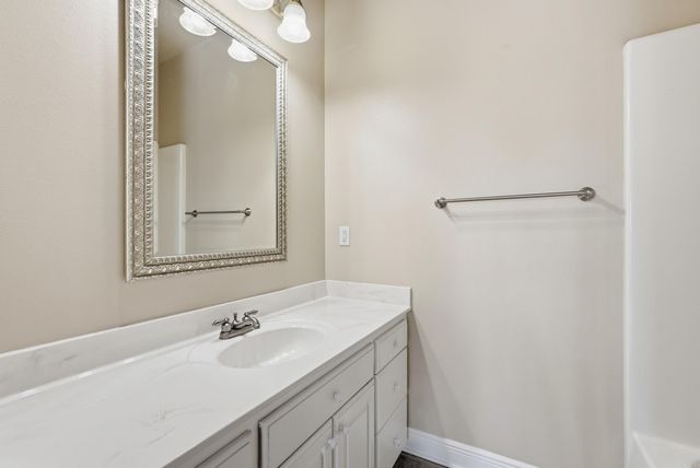 4 Robins Ridge Rd, Morrilton, AR 72110