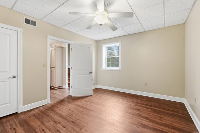 4 Robins Ridge Rd, Morrilton, AR 72110