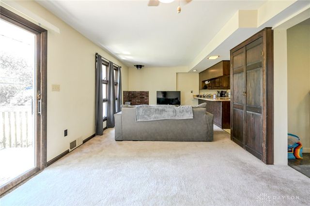 421 E Main Street, St Paris, OH 43072