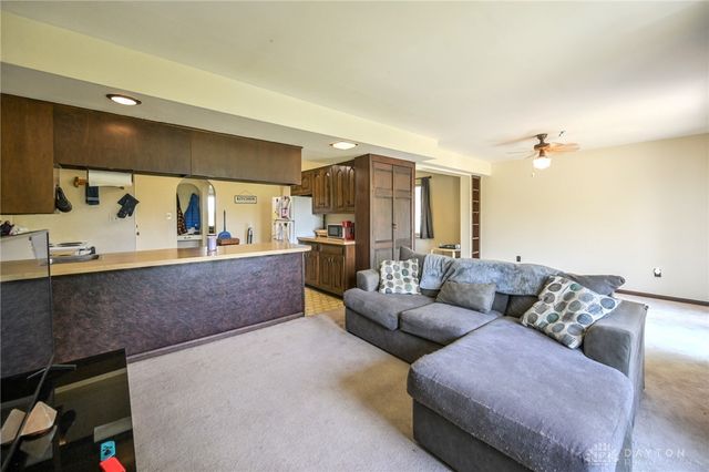 421 E Main Street, St Paris, OH 43072