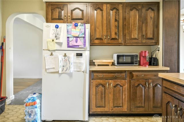 421 E Main Street, St Paris, OH 43072