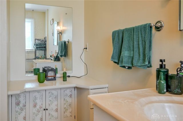 421 E Main Street, St Paris, OH 43072