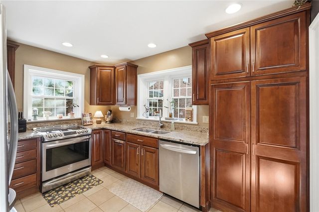 431 Dover Road, Springfield, OH 45504