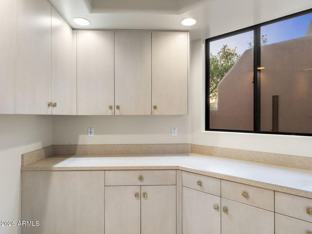 34751 N Indian Camp Trail, Scottsdale, AZ 85266