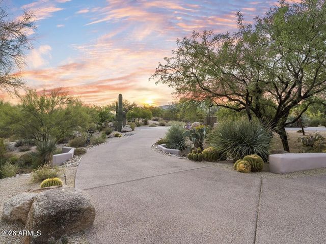34751 N Indian Camp Trail, Scottsdale, AZ 85266