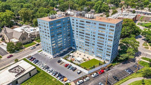 333 W Meyer Boulevard 714, Kansas City, MO 64113