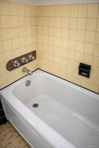 19642 Anvil Street, Detroit, MI 48205