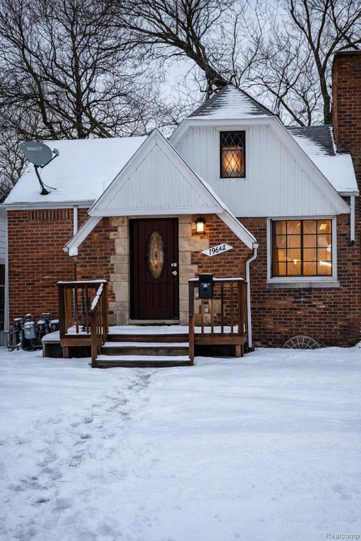 19642 Anvil Street, Detroit, MI 48205