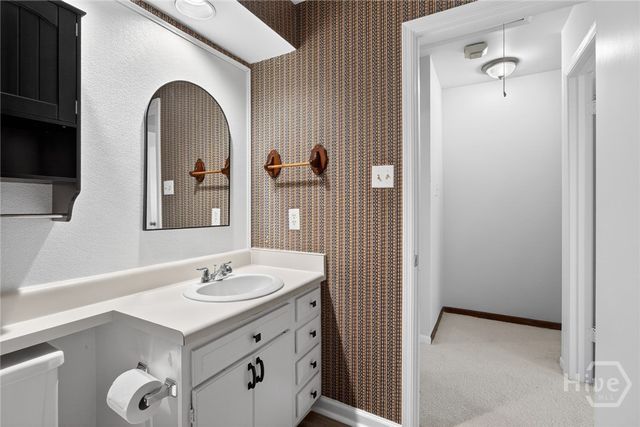 2220 E Victory Drive 12, Savannah, GA 31404