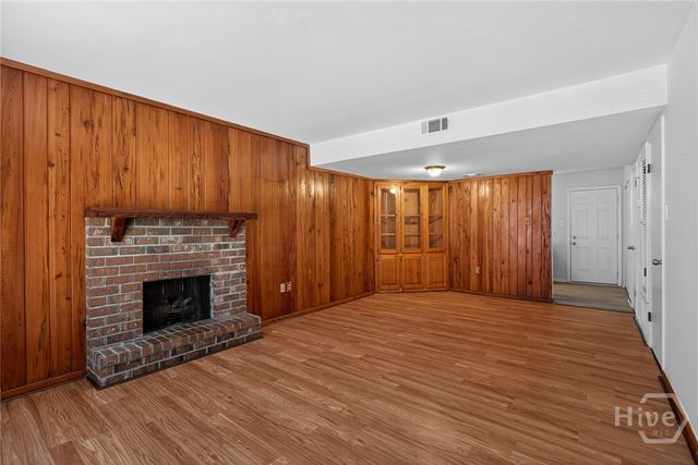 2220 E Victory Drive 12, Savannah, GA 31404