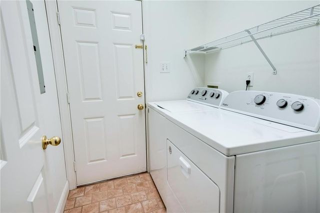 100 Kensington Court, Fairhope, AL 36532