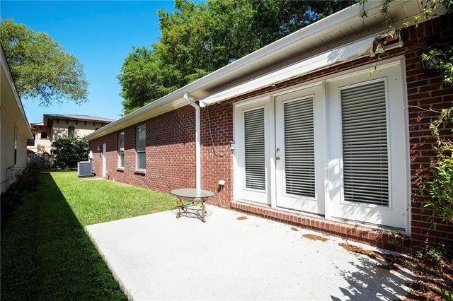 100 Kensington Court, Fairhope, AL 36532