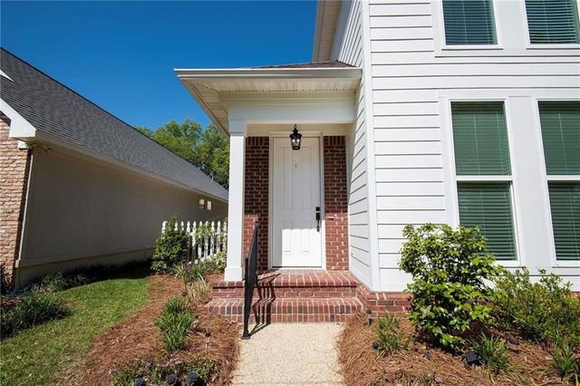 100 Kensington Court, Fairhope, AL 36532