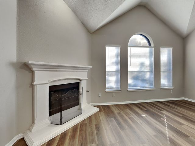 1114 Huntington Trail, Mansfield, TX 76063