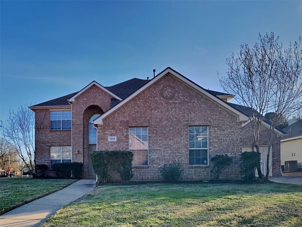 1114 Huntington Trail, Mansfield, TX 76063