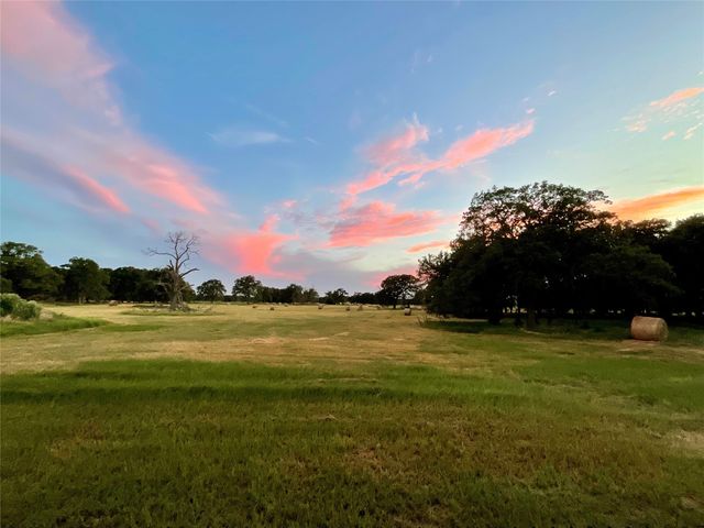 800 N Seven Points Drive, Kemp, TX 75143