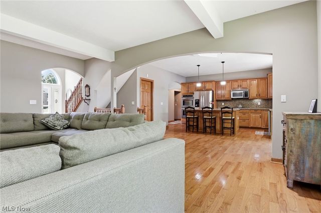 8255 Hemingway Lane, Concord Twp, OH 44060