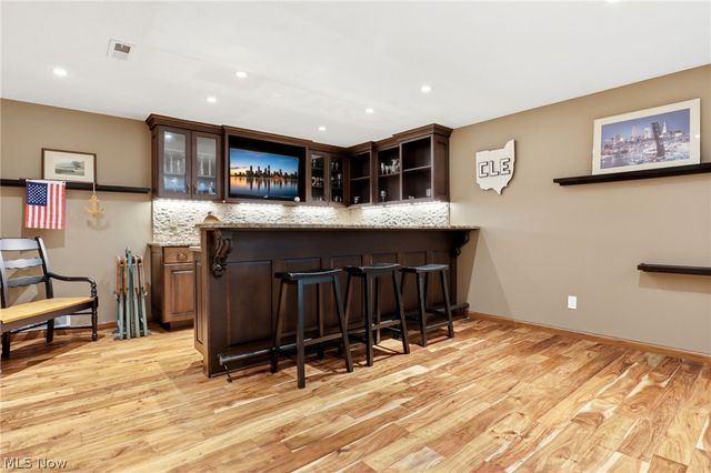 8255 Hemingway Lane, Concord Twp, OH 44060