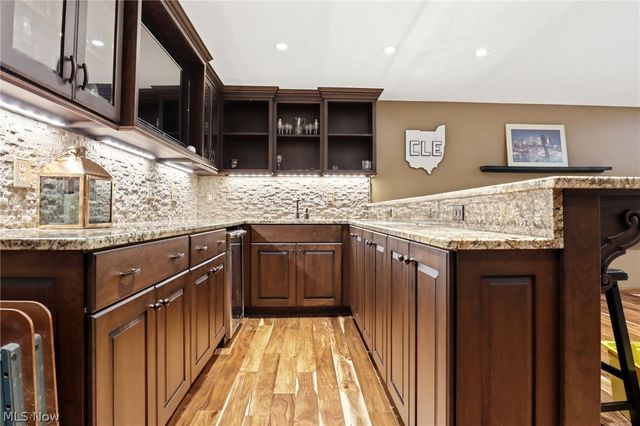 8255 Hemingway Lane, Concord Twp, OH 44060