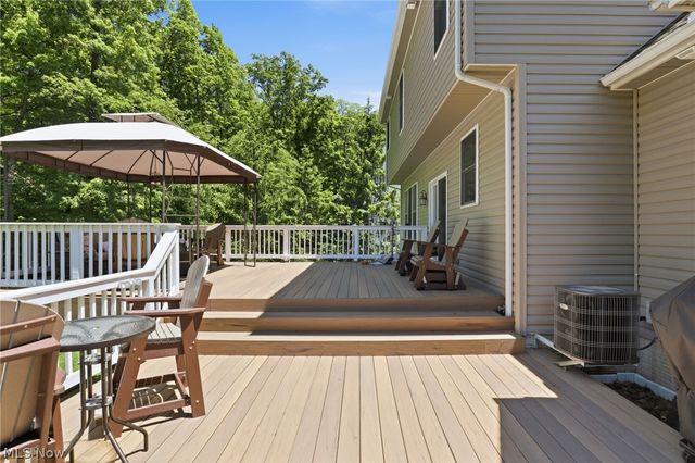 8255 Hemingway Lane, Concord Twp, OH 44060