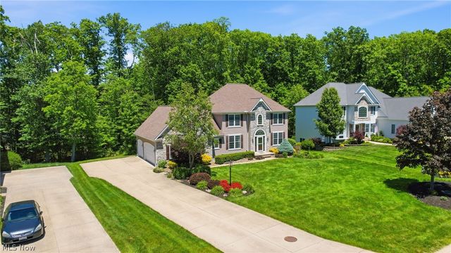 8255 Hemingway Lane, Concord Twp, OH 44060