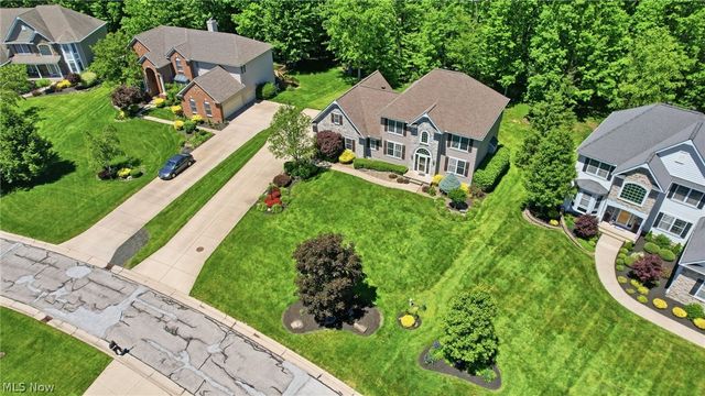 8255 Hemingway Lane, Concord Twp, OH 44060