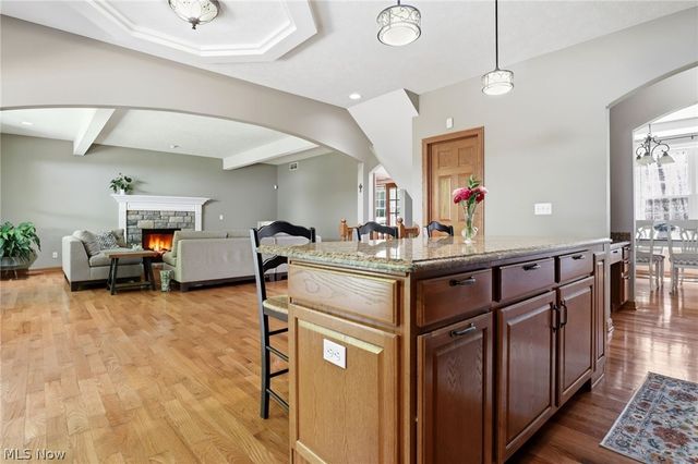 8255 Hemingway Lane, Concord Twp, OH 44060